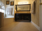 The King Master Bedroom Ensuite